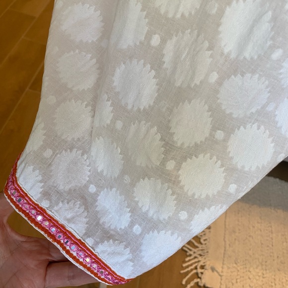 Sulu Collection Embroidered Dress. Size S - Picture 3 of 4